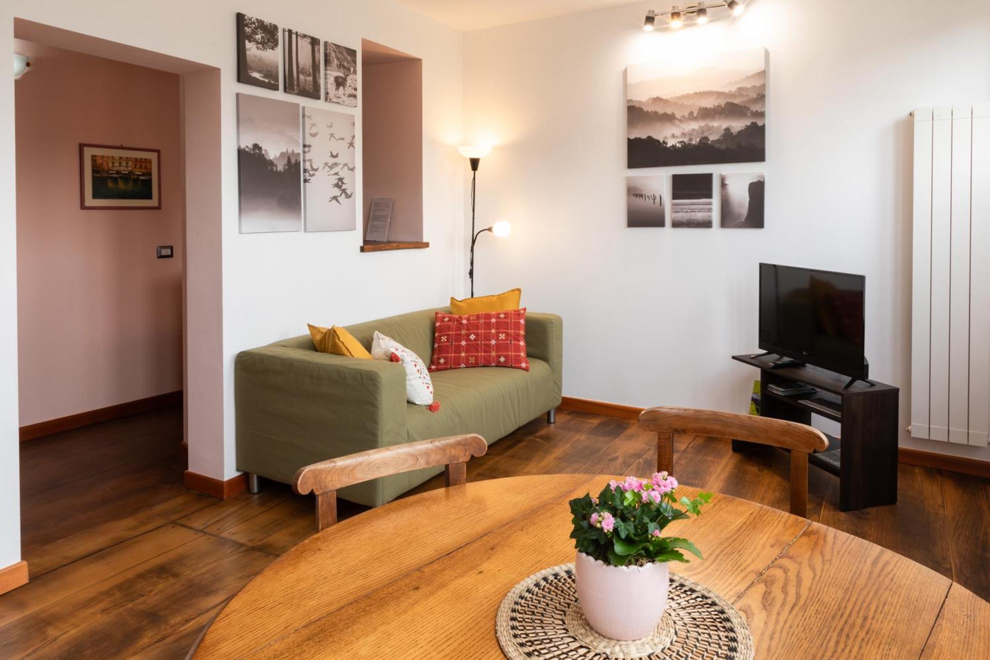 Alla Piana Apartment Varallo Ngoại thất bức ảnh