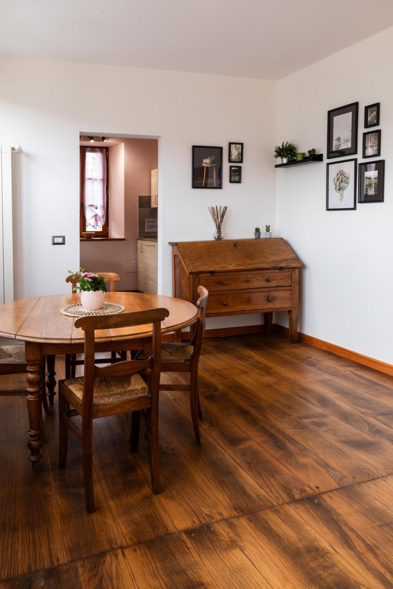 Alla Piana Apartment Varallo Ngoại thất bức ảnh