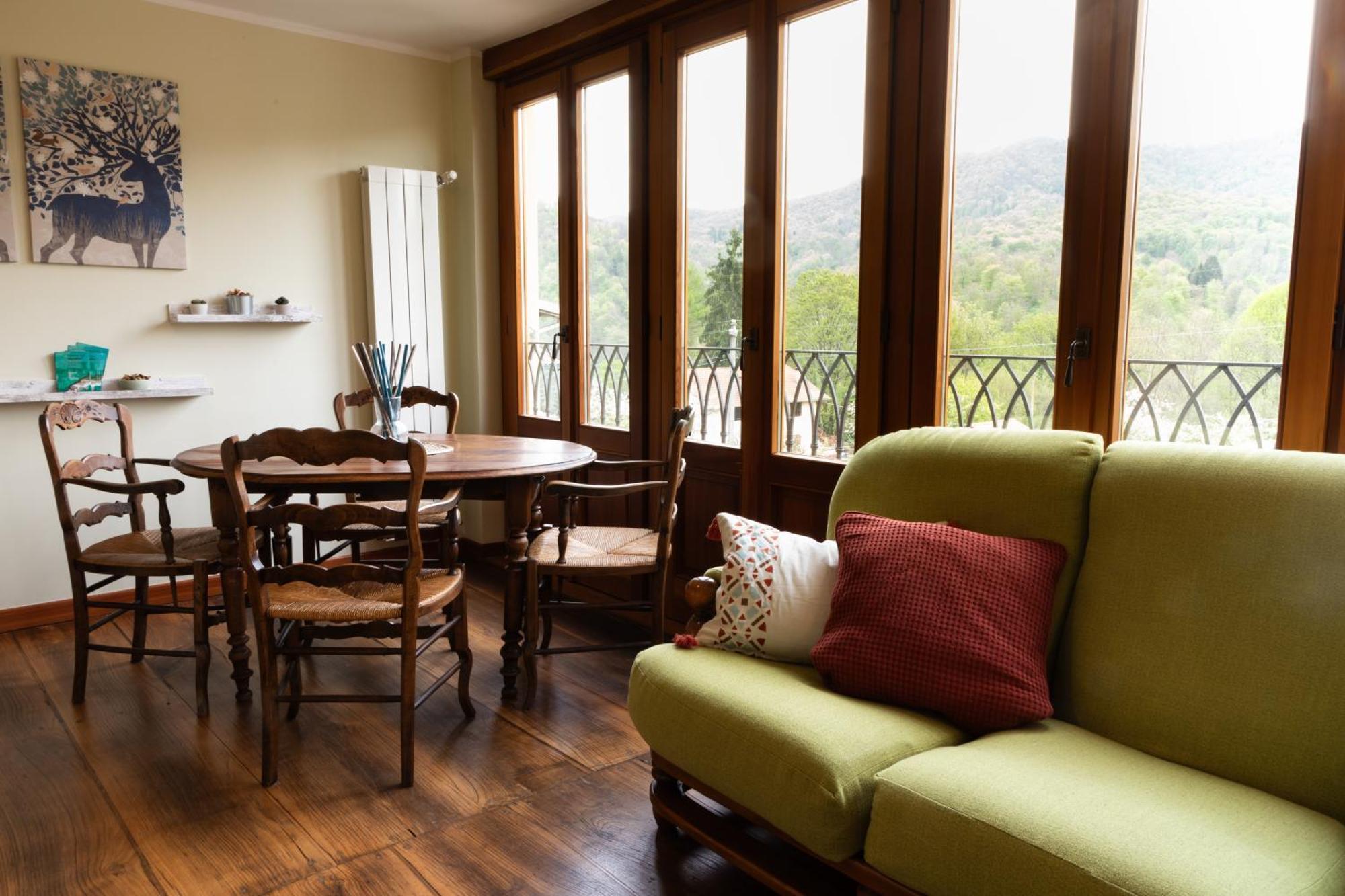 Alla Piana Apartment Varallo Ngoại thất bức ảnh